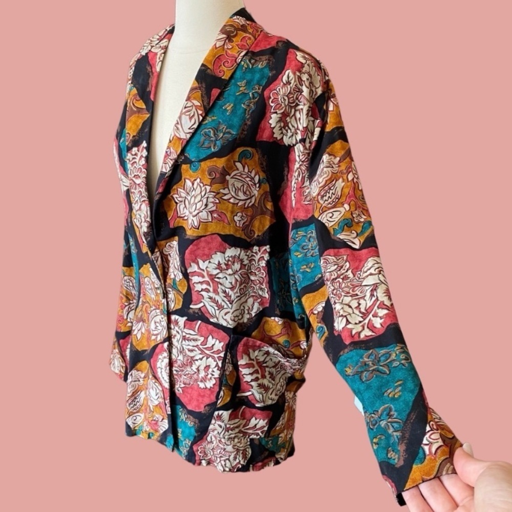 Vintage Floral Printed Lightweight Blazer By Box Office - Picture 3 of 9